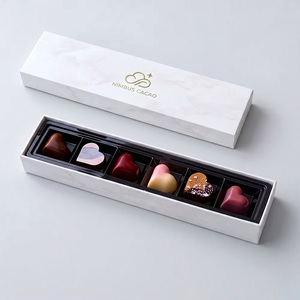 Caja de Embalaje de Chocolate Personalizada al por Mayor con Diseño de Nube Pequeña, con Separadores, Logotipo Grabado, Papel Laminado Mate - Product Image 1