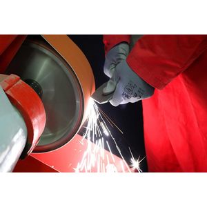 3M Cubitron II Cloth Belt 984F 3/4 In <b>X</b> 20-1/2 In 36 Grit Ceramic For Metal Grinding - Product Image 3