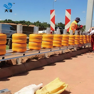 MASH Certified <strong>Bollard</strong> Rolling Crash <strong>Barrier</strong> Adjustable Post Spacing 667/700/1000mm EVA Roller For Curved Road Bend Protection - Product Image 5