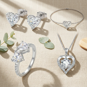 Romantico Set di Gioielli in Argento S925 con Moissanite a Forma di Cuore, Regalo Promessa Sentimentale per Coppie, Gioielli per Anniversario - Product Image 1