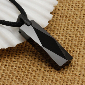Ciondoli Quadrati in Carburo di Tungsteno Placcati in Nero IP di Alta Qualità, Vendita all'Ingrosso da Cheng Jewelers - Product Image 3