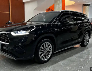 Toyota Highlander Usada, el Auto de Doble Motor a Gasolina Más Económico, un SUV de Segunda Mano, un Auto Familiar de 7 Plazas con Techo Panorámico - Product Image 1