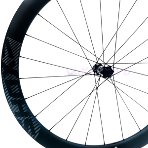 Fabricant OEM – Roues de vélo de route en carbone avec freins à disque avant/arrière 700c pour vélos de route et de gravier – Pneus Clincher Tubeless Légers UD - Product Image 6