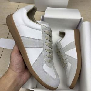 Chaussures de marque de qualité supérieure en cuir véritable, plates et décontractées pour hommes et femmes, sportives, élégantes, à lacets, confortables pour la marche - Product Image 6