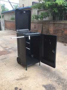 Caja móvil con cerradura para equipo de equitación - Product Image 4