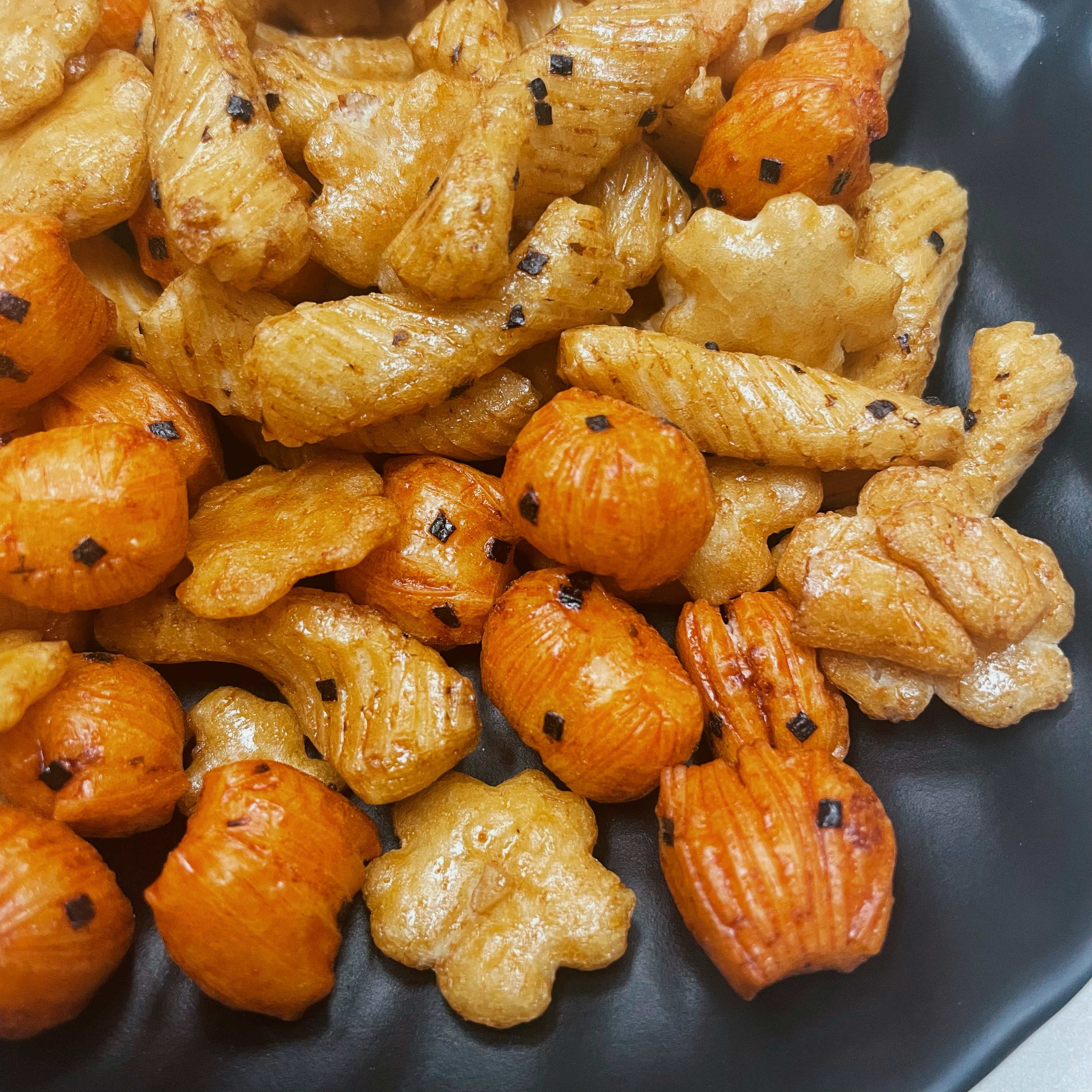 Японские импортные закуски, вкусные соленые повседневные рисовые крекеры