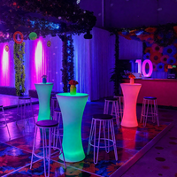 Table de bar LED lumineuse pour soirée, mobilier de boîte de nuit, table LED illuminée, table de bar LED, décoration d'événements, éclairage LED à énergie solaire