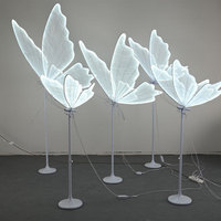 Mariposa LED de Seda de Alta Calidad en Movimiento para Pasillo de Boda y Gran Decoración de Fondo para Eventos y Fiestas