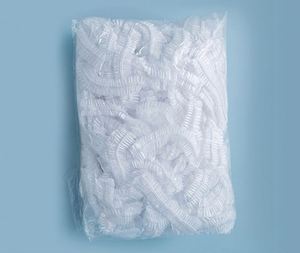 Lot de 100 bonnets de douche jetables en plastique transparent épaissi pour hôtel - Product Image 2