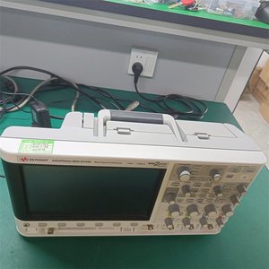 Oscilloscope à signaux mixtes Keysight InfiniiVision MSO-X3104A 1 GHz 5 GSa/s 4 canaux analogiques 16 canaux numériques - Product Image 1