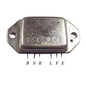 Régulateur d'<span class=keywords><strong>alternateur</strong></span> pour <span class=keywords><strong>Hitachi</strong></span> 8942377280, 8942509640, 8942509680, 8942521850 - Product Image 1