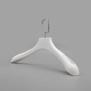 滑り止め服ハンガー大人用強い布カスタムロゴスーツプラスチックハンガーワードローブ用金属フック付き - Product Image 4