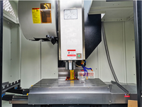 Machine de fraisage verticale CNC VMC855 avec système de commande Fanuc pour la fabrication de moules