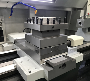 Tour CNC avec système GSK, tour à fileter les tuyaux CNC QK1338 avec alésage de broche de 390 mm, tour CNC haute précision - Product Image 3