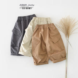 Pantalons <span class=keywords><strong>cargo</strong></span> à poches larges et amples pour garçons, nouvelle collection printemps, mode bébé, impression numérique simple, revêtement PU - Product Image 1