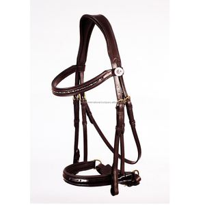 Brida de caballo de cuero Premium de la mejor calidad, banda decorativa para la frente y banda suave de charol para la nariz - Product Image 1