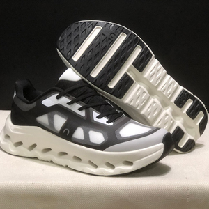 Scarpe da Corsa On JB Cloudtilt Remix Angj Edizione Capodanno per Uomo e Donna, Scarpe Sportive per Allenamento Prolungato con Fodera in Cotone - Product Image 2