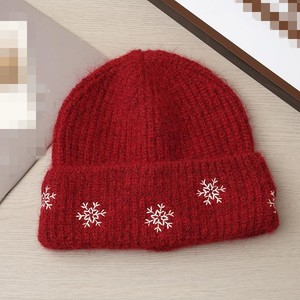 2025 nouvelle mode femmes <span class=keywords><strong>bonnet</strong></span> casquettes tricoté chapeaux automne hiver <span class=keywords><strong>chaud</strong></span> <span class=keywords><strong>bonnet</strong></span> casquette chapeau flocons de neige brodé - Product Image 2