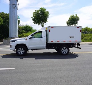Camionnette frigorifique Foton <span class=keywords><strong>4x4</strong></span> diesel pour la chaîne du froid (médicaments, fruits, viande, crème glacée) - Product Image 1