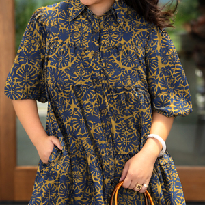Vestido camisero de rayón de alta calidad, con estampado hawaiano a la moda, hecho en fábrica, con botones y múltiples capas. - Product Image 3