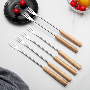 Conjunto de Garfos de Frutas Modernos com Cabo de Madeira PP, Minimalistas, Seis Peças, com Garfos de Queijo e para Hot Pot Estilo Ocidental - Product Image 2
