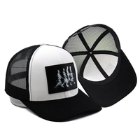 Casquette Trucker personnalisée avec patch artistique, bicolore noir et blanc, réglable, à fermeture snapback, en maille, pour festival de musique et streetwear