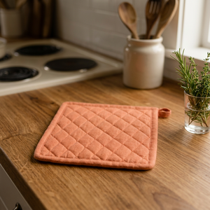 Porte-casserole matelassé en lin de qualité supérieure avec motif diamant et boucle de suspension – Porte-casserole de cuisine résistant à la chaleur pour la cuisson et la pâtisserie - Product Image 2