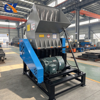 Broyeur de plastique automatique, machine à économie d'énergie pour le recyclage des palettes en plastique, recyclage des films PP PE