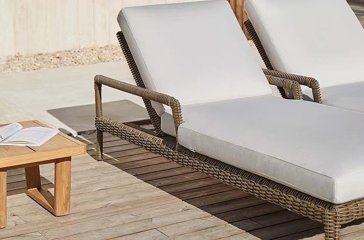 Patio Furniture Sunbeds Beach Chaise Lounge Hotel Garden Pool Sun Bed Set Outdoor Daybed