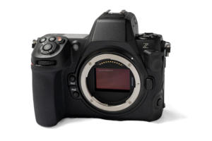 Fotocamera Mirrorless Usata <span class=keywords><strong>Z8</strong></span> Full Frame da 45.7MP (Solo Corpo) con IBIS a 5 Assi, Doppio Slot per Schede, Video 8K/60p e 4K/120p - Product Image 3