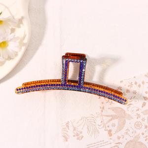 Pince à cheveux géométrique creuse en plastique avec strass colorés 13CM – Accessoire de mode pour femme - Product Image 2