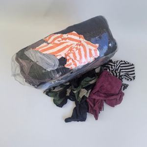 Trapos de tela precortados recuperados con trapos de camiseta 100% algodón industrial para limpieza - Product Image 1