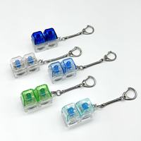 Porte-clés clavier mécanique 2 touches avec interrupteur, jouet anti-stress LED en plastique, accessoire de bureau, cadeau de fête, Noël