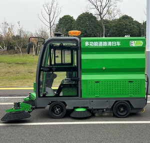 Driving Type Road Industrial All Closed Cab <b>Floor</b> Street <b>Cleaning</b> <b>Machine</b> Ride on Road <b>Floor</b> - Product Image 4