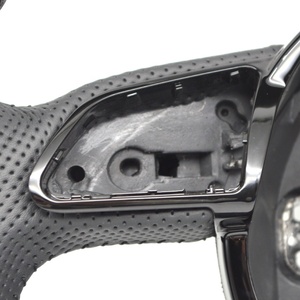 Volant en cuir perforé noir à fond plat pour <span class=keywords><strong>Audi</strong></span> A4 B8 A3 8V A4 A5 A7 Q3 Q5 Q7 - Product Image 4