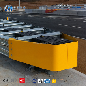 Barrière <span class=keywords><strong>de</strong></span> <span class=keywords><strong>sécurité</strong></span> anti-collision pour autoroute fournie par l'usine Coussin <span class=keywords><strong>de</strong></span> collision en acier standard CE <span class=keywords><strong>de</strong></span> qualité d'exportation - Product Image 4