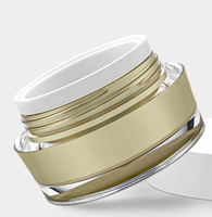 Pot cosmétique en acrylique avec logo personnalisé, 15g, 30g, 50g, couvercle doré, conteneur pour crème pour le visage, emballage rechargeable pour soins de la peau, flacon de beauté de luxe