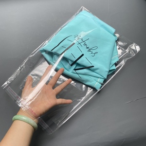 Sac en OPP transparent de haute qualité, logo personnalisé imprimé, sac en plastique pour emballage de t-shirts, sac pour vêtements avec ruban adhésif - Product Image 6