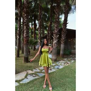 Green Anabel Satin <b>Dress</b> <b>for</b> <b>Women</b> Custom Floor-Length Elegant Trendy Satin <b>for</b> Daytime Office Wear XS-XL <b>for</b> <b>Spring</b> Autumn - Product Image 3