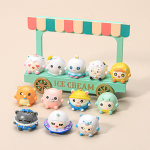 2025 nuevo Moe Pet Park pintado a mano huevo niño marea jugar dibujos animados muñeca resina escritorio mano coche decorativo llavero colgante - Product Image 5