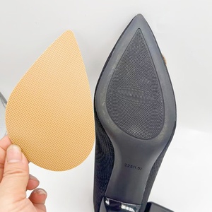 Autocollants de protection de semelle de <span class=keywords><strong>chaussure</strong></span> antidérapants, <span class=keywords><strong>anti</strong></span>-usure, auto-adhésifs, amortissants, réducteurs de <span class=keywords><strong>bruit</strong></span>, à motif damier, épaisseur 1,5 mm pour - Product Image 3