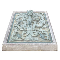 Fontaine d'eau en pierre naturelle sculptée en forme de grand dragon, décoration murale extérieure de jardin, vente chaude en Chine