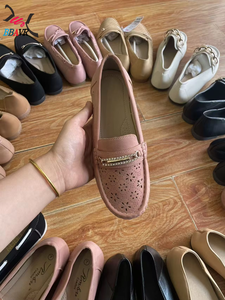 Chaussures plates décontractées en PVC pour femmes, légères, style « maman », produit en stock, vente chaude - Product Image 2