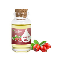 Huiles Végétales Vrac de Cynorrhodon Bio Pressées à Froid au CO2 pour Fournisseurs et Grossistes – 100% Pures et Naturelles pour le Visage et les Cheveux