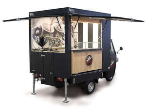Nouveau Camion Bar à Vin et Bière Électrique Mobile Piaggio <span class=keywords><strong>Ape</strong></span> <span class=keywords><strong>50</strong></span> Personnalisé pour Mariages, avec Alimentation Intégrée et Caractéristiques Anti-Rouille, à Vendre - Product Image 4