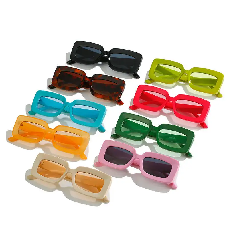 2024 küçük kare şeffaf güneş gözlüğü Retro Macaron şeker jöle kadınlar yüksek kalite güneş gözlüğü renkli dikdörtgen güneş gözlüğü