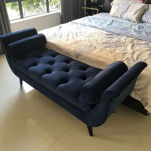 เก้าอี้ยาวผ้ากำมะหยี่สีเขียว<span class=keywords><strong>มรกต</strong></span>ทันสมัยพร้อมหมอนหนุนและขาไม้สำหรับม้านั่ง - Product Image 5