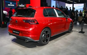 รถยนต์มือสอง Golf 2.0t เบนซิน เกียร์ออโต้ ราคาถูก รถจีน กำลังขาย - Product Image 2