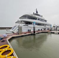 Yacht de luxe en alliage d'aluminium 2020, 46 m, moteurs diesel hors-bord MTU 2x2200 CV, vitesse de croisière de 15 nœuds pour les voyages longue distance en mer