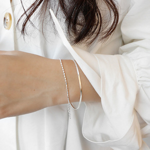 Bracciale a Doppio Strato in <span class=keywords><strong>Argento</strong></span> Sterling <span class=keywords><strong>925</strong></span> con Catena Piatta e a Barilotto per Ragazze, Elegante Charm per Regali e Feste - Product Image 5